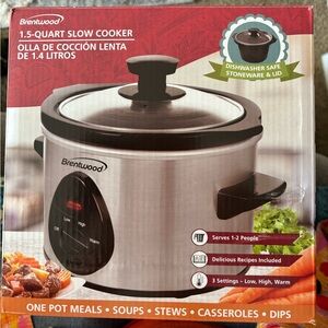 Brentwood Stainless Steel Slow Cooker - Black